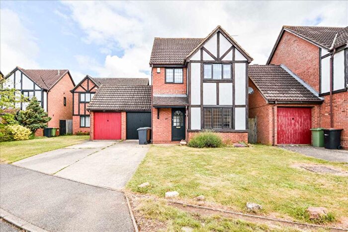 3 Bedroom Detached House To Rent In Ryeburn Way, Wellingborough, NN8