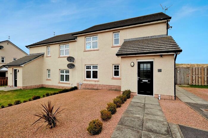 2 Bedroom Flat To Rent In Carnegie Place, Peterhead, AB42