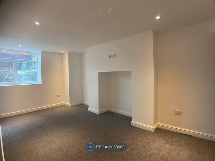 1 Bedroom Flat To Rent In Thorburn Road, Wirral, CH62