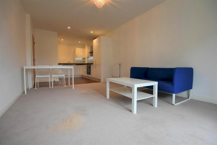 1 Bedroom Flat To Rent In Pennyroyal Drive, West Drayton, UB7