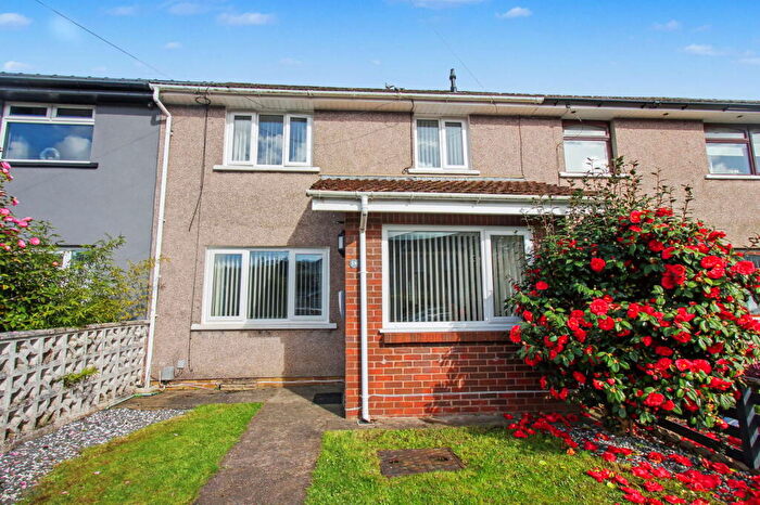3 Bedroom Terraced House For Sale In Ynyscorrwg Road, Pontypridd, CF37