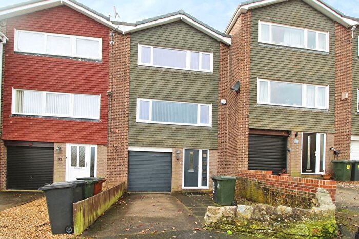 4 Bedroom Town House For Sale In Dene Road, Wylam, NE41