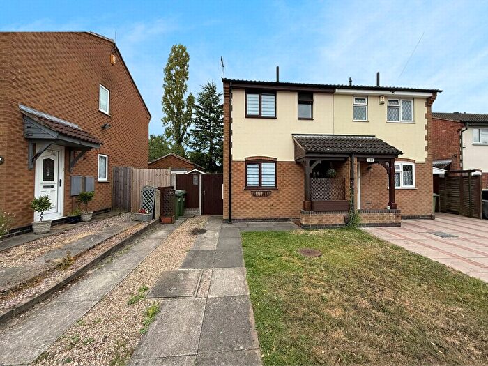 2 Bedroom Semi-Detached House To Rent In Gilmorton Avenue, Glen Parva, LE2