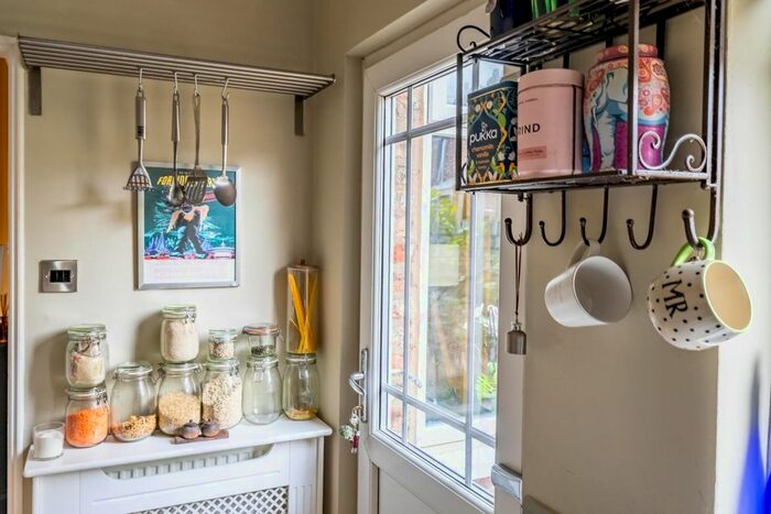 2 Bedroom Terraced House For Sale In Garth Terrace, Burton Stone Lane, York, YO30