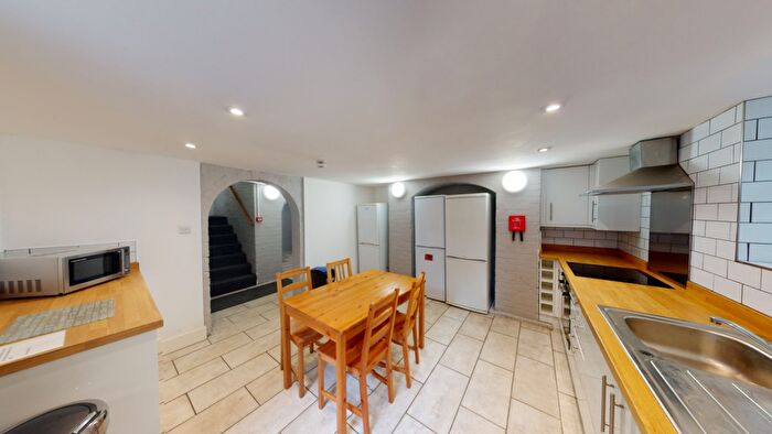 14 Bedroom Detached House To Rent In Newstead Grove, The Arboretum, Nottingham, NG1