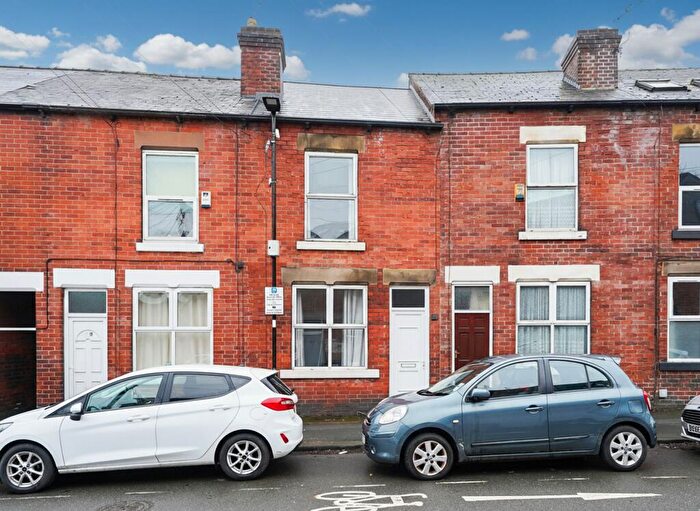 4 Bedroom Terraced House For Sale In Neill Road, Sheffield, S11