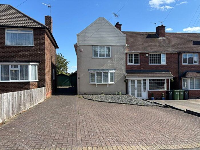 2 Bedroom End Of Terrace House For Sale In Tyndale Crescent, Great Barr, Birmingham, B43