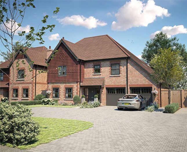 5 Bedroom Detached House For Sale In Chiddingfold, Godalming, Surrey, GU8