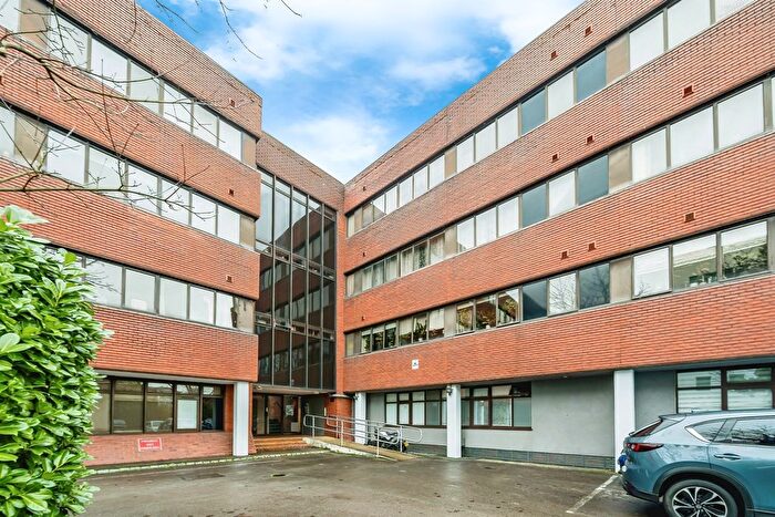 1 Bedroom Flat For Sale In Walton Street, Aylesbury, HP21