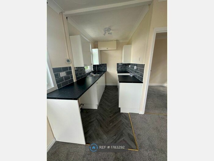 2 Bedroom Bungalow To Rent In Alvis Avenue, Jaywick, Clacton-On-Sea, CO15