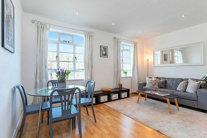 1 Bedroom Flat To Rent In Hatherley Grove, London, W2