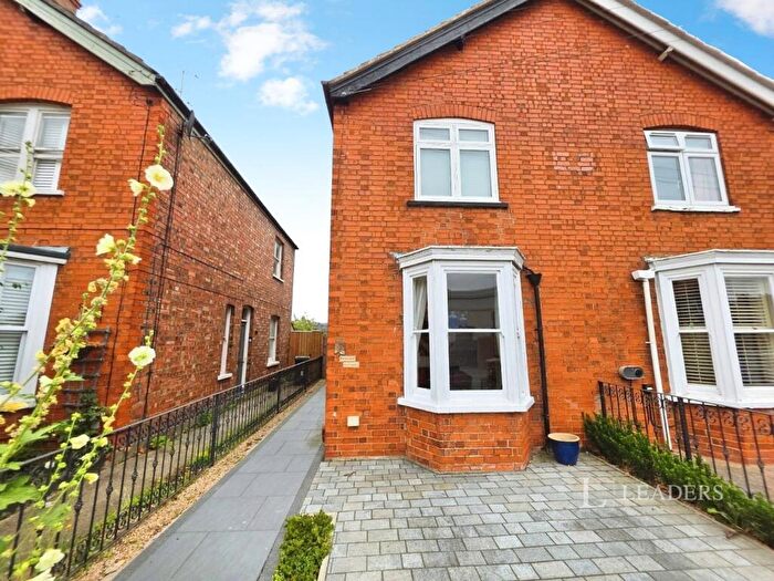 2 Bedroom Semi-Detached House To Rent In Doughty Street, Stamford, PE9
