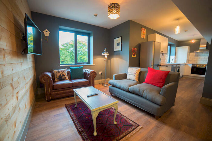 4 Bedroom Apartment To Rent In Apartment, Mary Morris House, Shire Oak Road, LS6