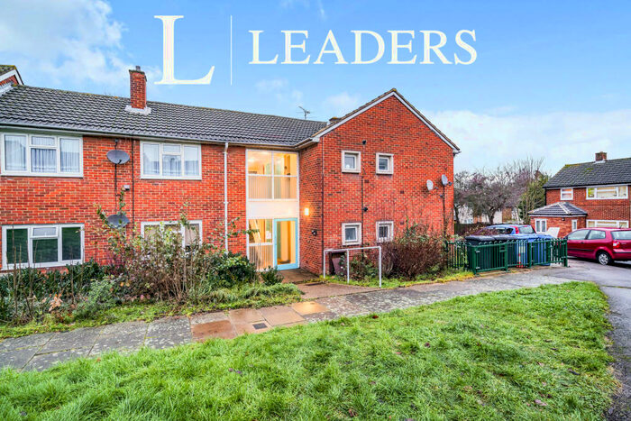 2 Bedroom Flat To Rent In Rectory Wood, Harlow, CM20