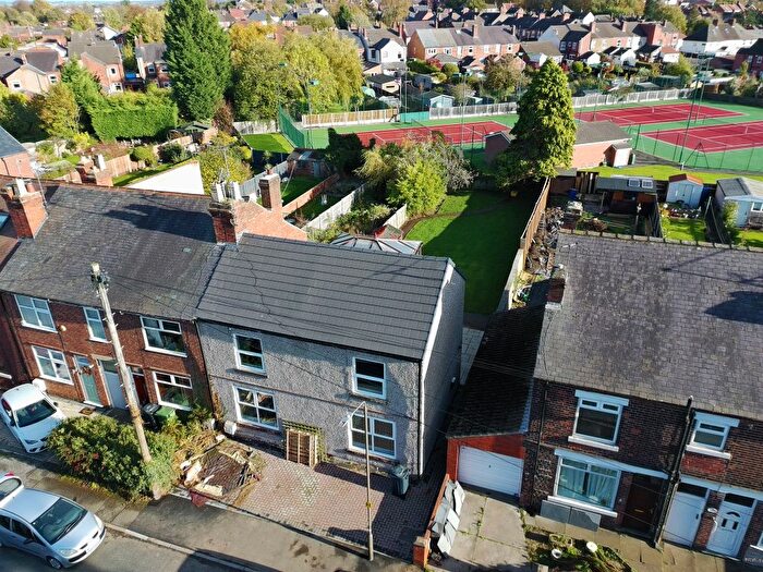 3 Bedroom Semi Detached House For Sale In Heage Road, Ripley, DE5