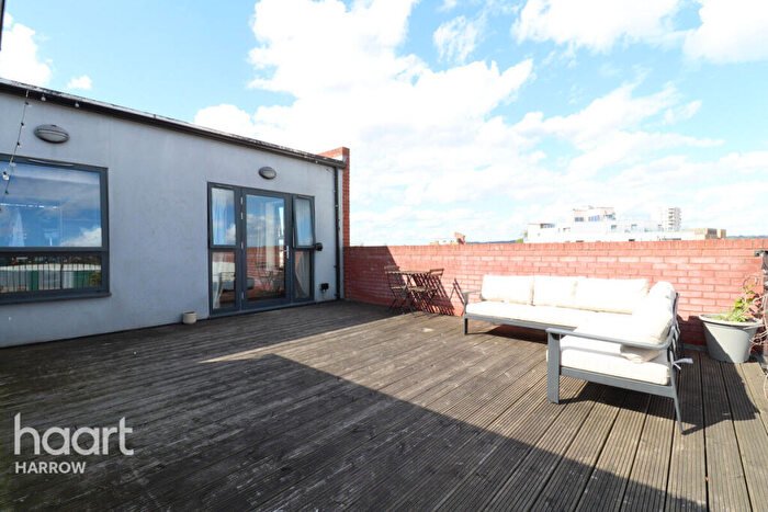 2 Bedroom Apartment For Sale In - Station Road, Harrow, HA1