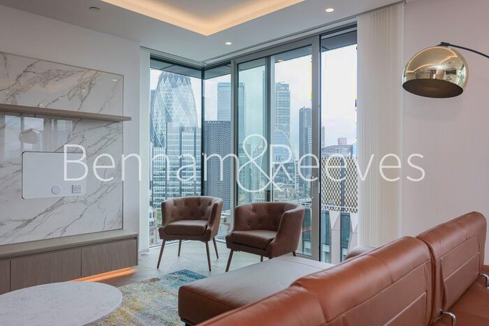 3 Bedroom Flat To Rent In The Haydon, City, EC3N