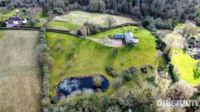 5 Bedroom Detached House For Sale In Whinfield Road, Dodford, Bromsgrove, Worcestershire, B61