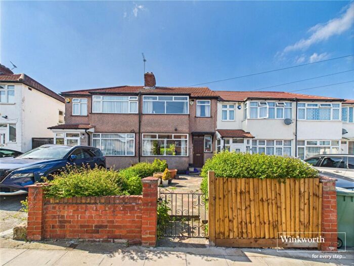 3 Bedroom Terraced House For Sale In Whistler Gardens, Edgware, Middlesex, HA8
