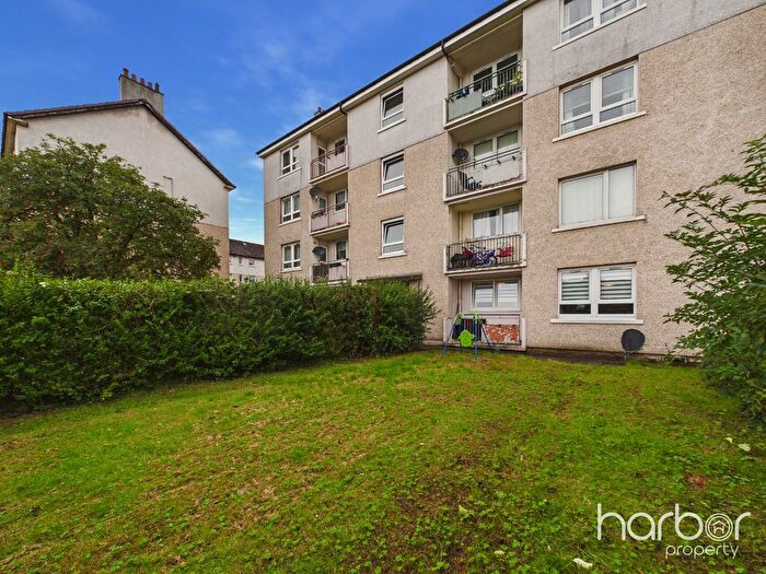 2 Bedroom Flat For Sale In Dubton Street, Easterhouse, Glasgow, G34