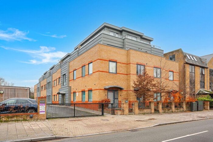 1 Bedroom Flat For Sale In Wotton House, St. Johns Road, Isleworth, TW7