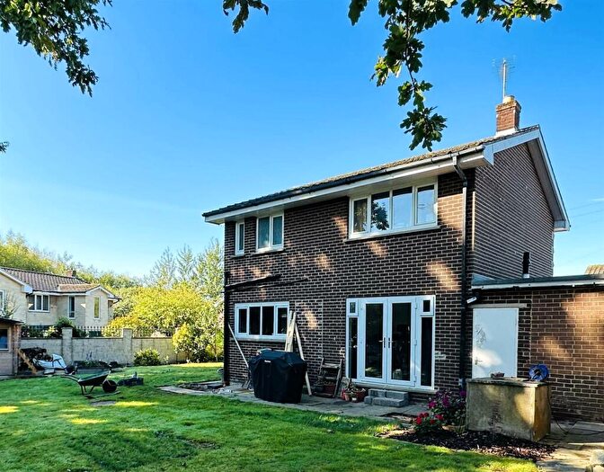 3 Bedroom Detached House For Sale In Downe Close, East Cowick, Goole, DN14