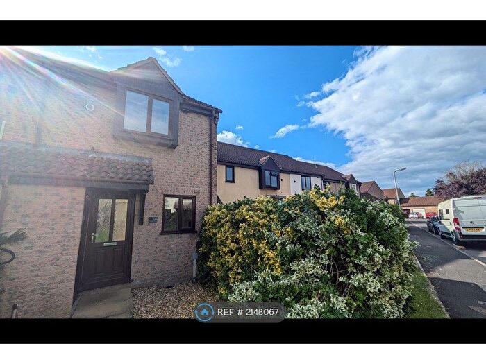 2 Bedroom Semi-Detached House To Rent In Somerton Gardens, Frome, BA11