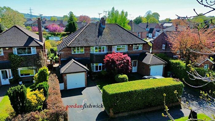 3 Bedroom Semi-Detached House For Sale In Tytherington Drive, Macclesfield, SK10