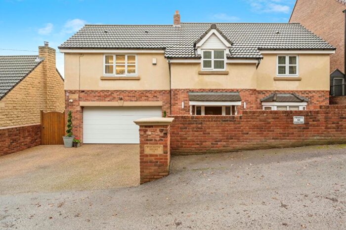 4 Bedroom Detached House For Sale In Windgate Hill, Conisbrough, Doncaster, DN12
