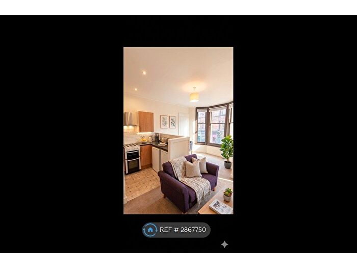 1 Bedroom Flat To Rent In Tollcross Road, Glasgow, G31
