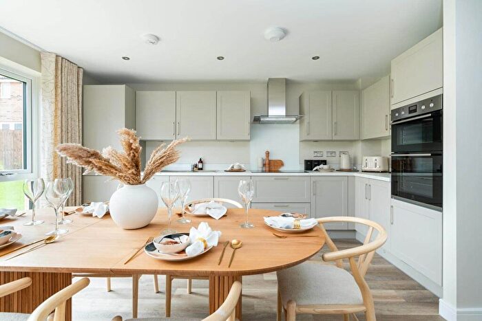 3 Bedroom Detached House For Sale In St. Marys Grove, Nailsea, BS48