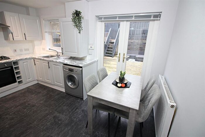 2 Bedroom Terraced House For Sale In Auchneagh Crescent, Greenock, Inverclyde, PA16
