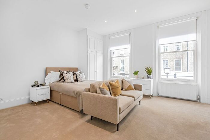Studio To Rent In Nottingham Street, London, W1U
