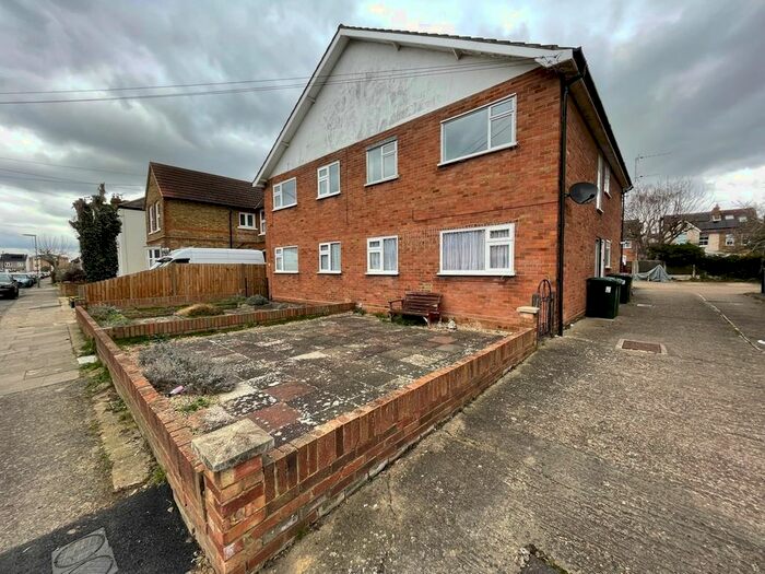 2 Bedroom Maisonette To Rent In Wolsey Road, Ashford, TW15