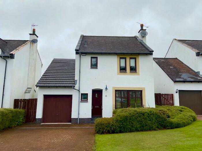 3 Bedroom House To Rent In Castlehill Green, Stewartfield, G74