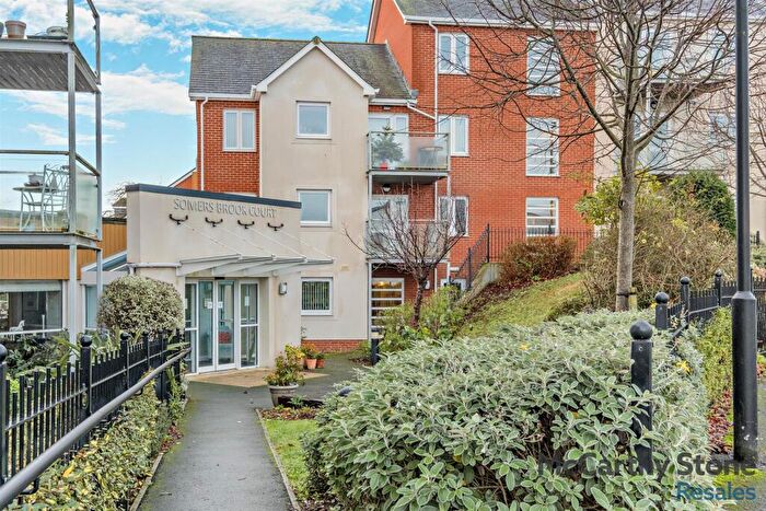 1 Bedroom Apartment For Sale In Somers Brook Court, Newport, Isle Of Wight, PO30