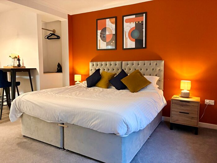 Studio To Rent In Radcliffe Street, Milton Keynes, MK12