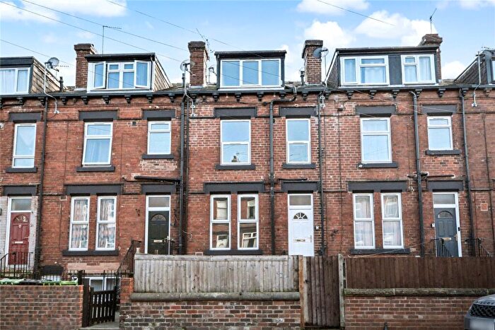2 Bedroom Terraced House To Rent In Arthington View, Leeds, West Yorkshire, LS10