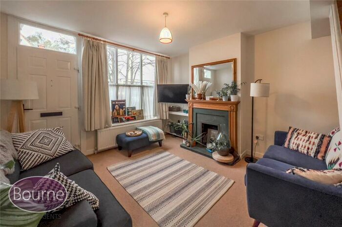 2 Bedroom Link Detached House To Rent In Church Street, Cobham, Surrey, KT11