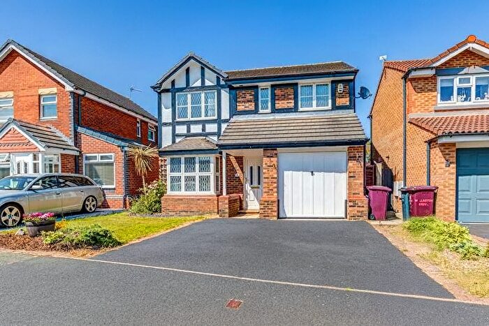 4 Bedroom Detached House For Sale In Willaston Drive, Liverpool, L26