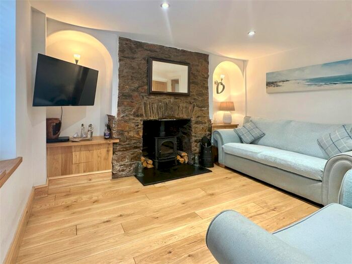 3 Bedroom Terraced House For Sale In Temperance Place, Brixham, TQ5