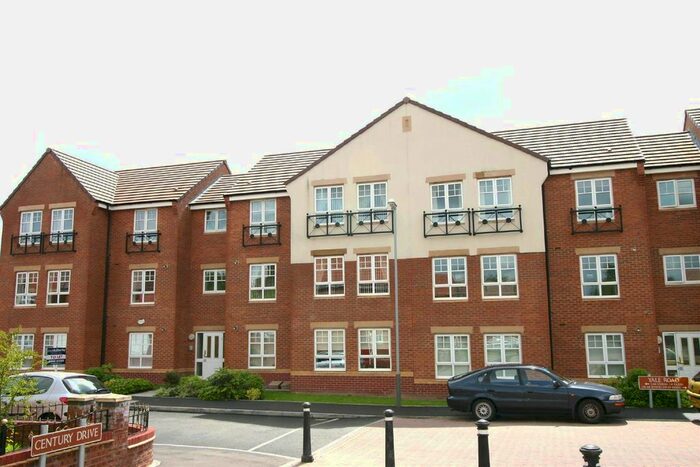 2 Bedroom Flat To Rent In Yale Road, Willenhall, WV13