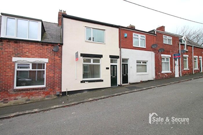 2 Bedroom Terraced House To Rent In Gertrude Street, Graswell, DH4