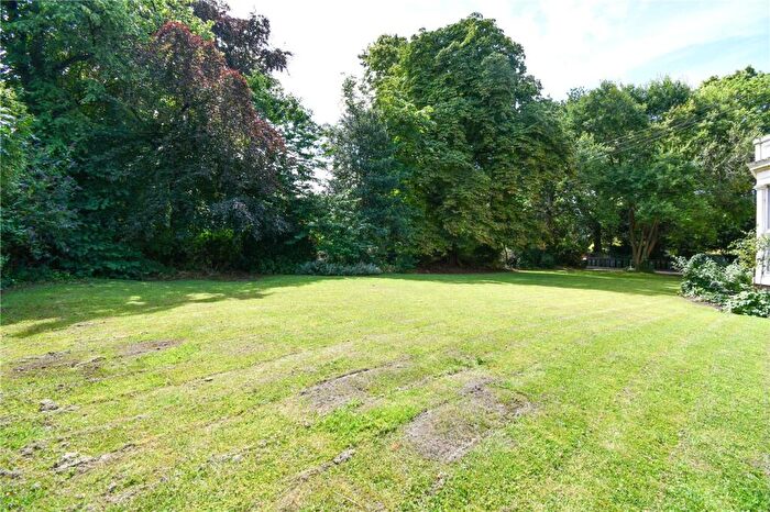 2 Bedroom Flat For Sale In Caroline Place, Prenton, Wirral, CH43