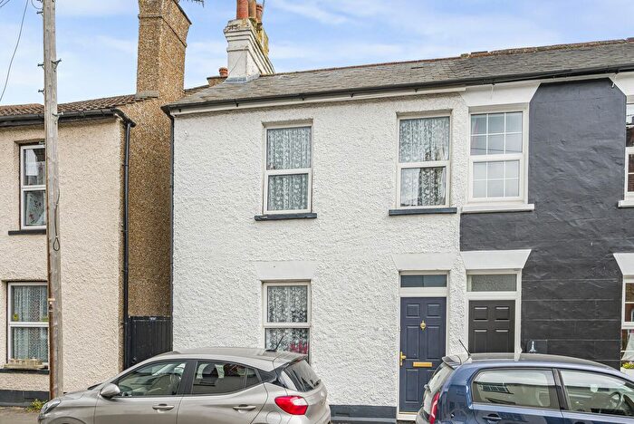 2 Bedroom End Of Terrace House For Sale In New Street, Westerham, TN16