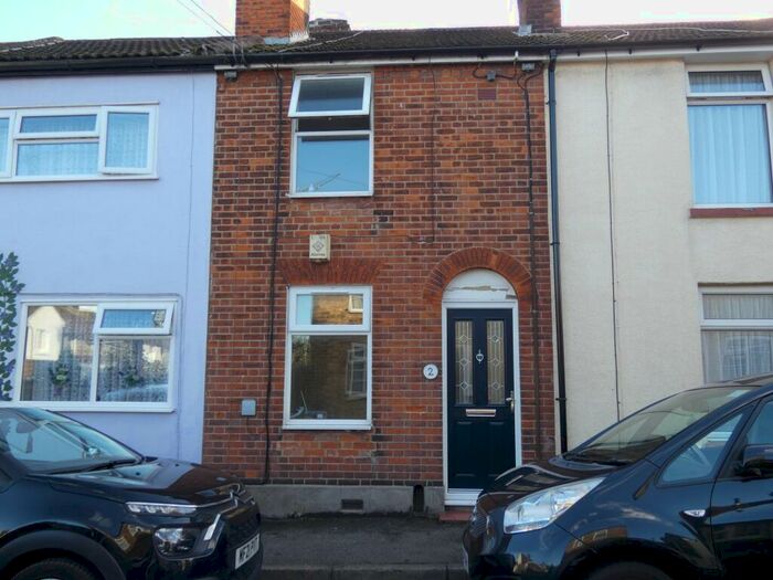 2 Bedroom Terraced House To Rent In Chapel Street, Faversham, ME13