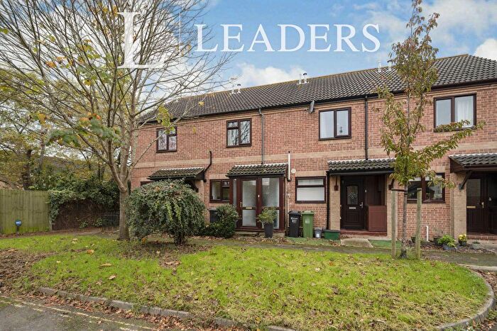2 Bedroom Terraced House To Rent In Pleasant Road, PO4