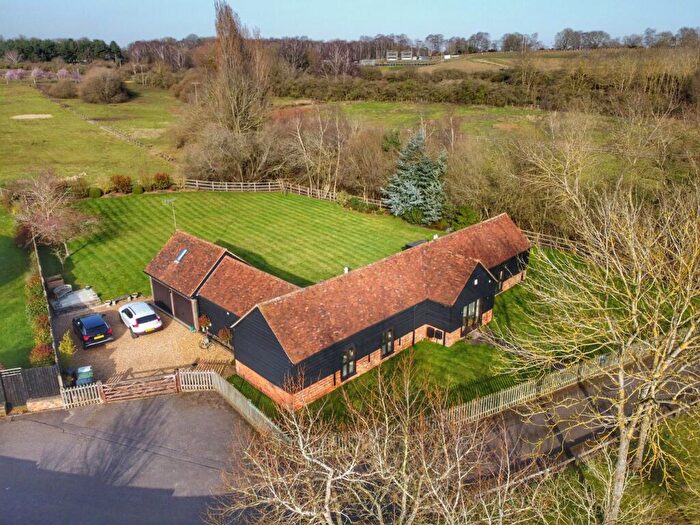 4 Bedroom Barn For Sale In Station Road, Ampthill, Bedfordshire, MK45