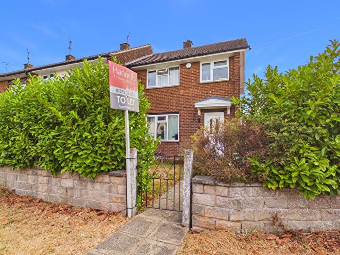 3 Bedroom Semi Detached House To Rent In Farneworth Road, Mickleover, DE3