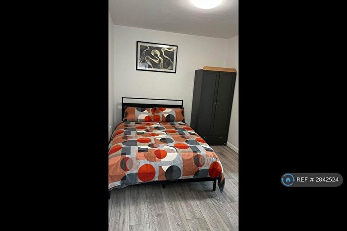 Studio To Rent In Epping, Epping, CM16